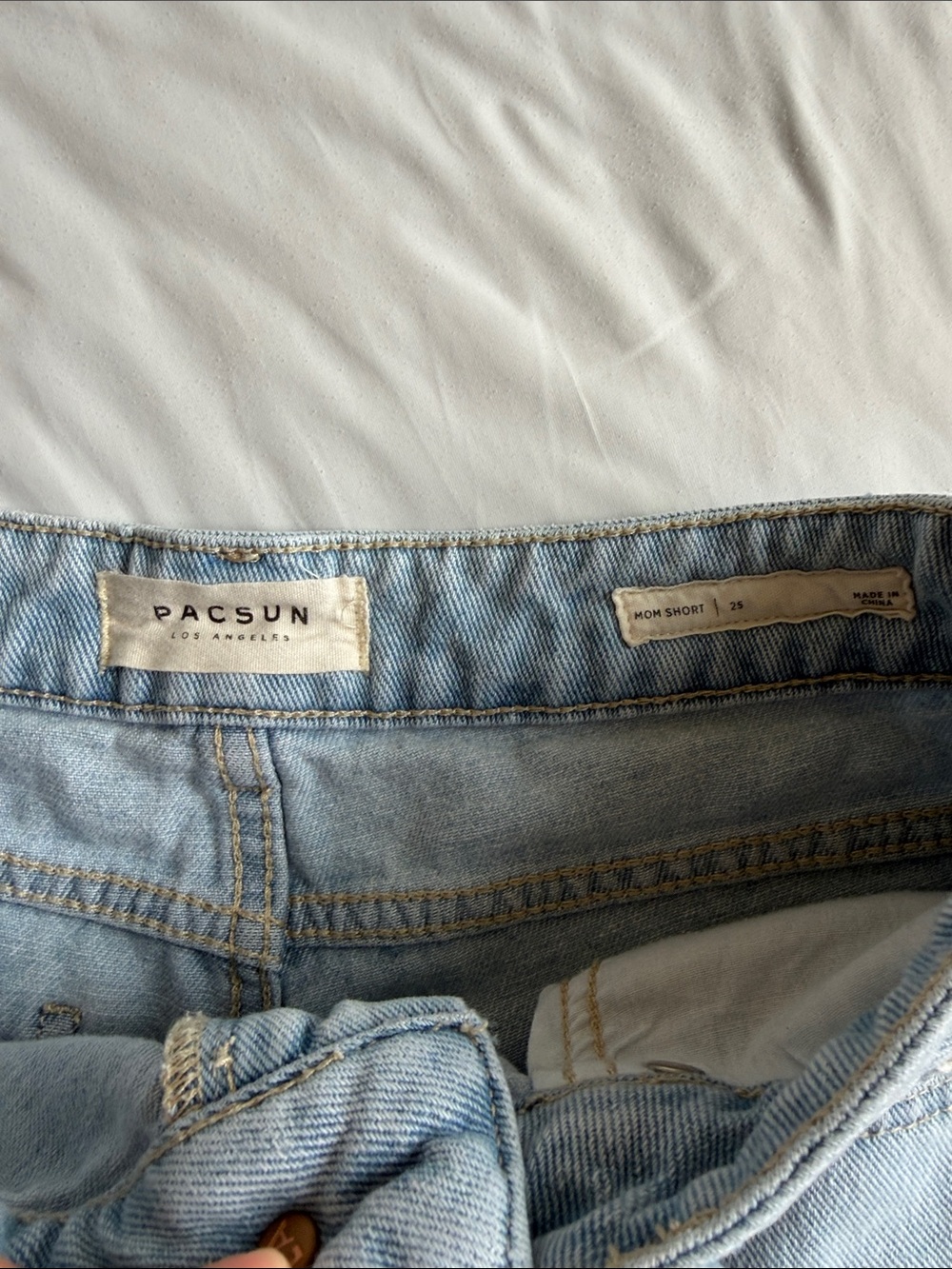 PacSun Black Denim High-Rise Shorts - Picture 3 of 4
